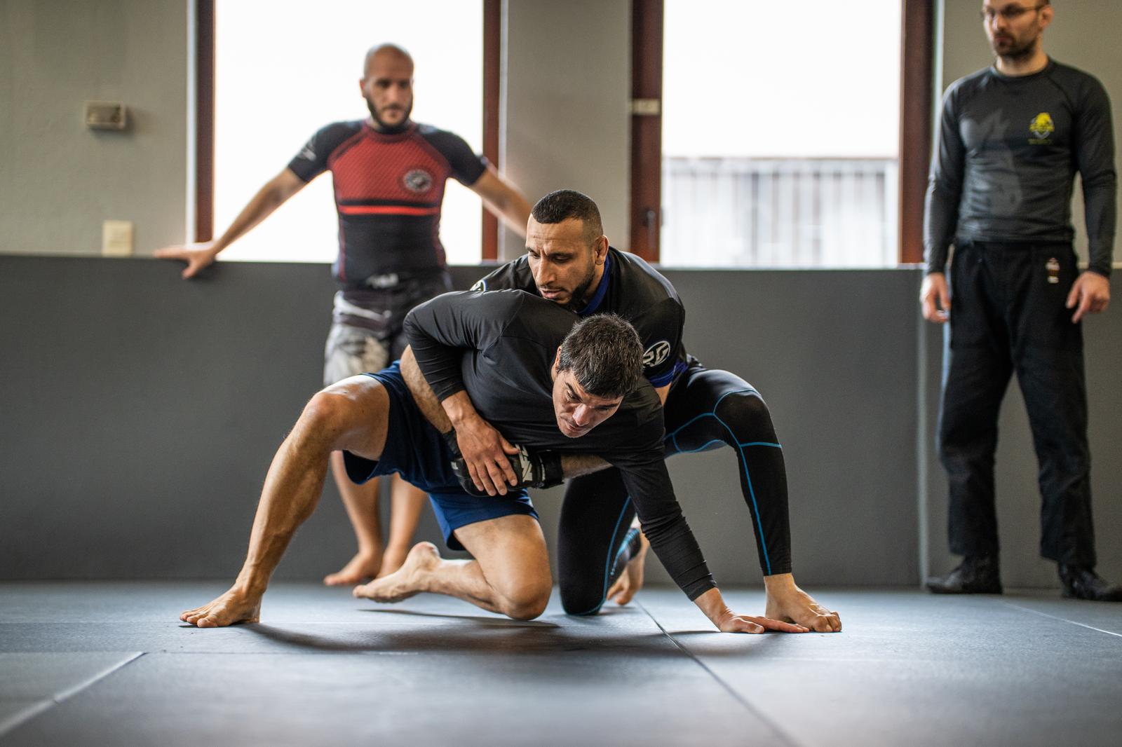 MMA Training mit Trainer im STALLION GYM